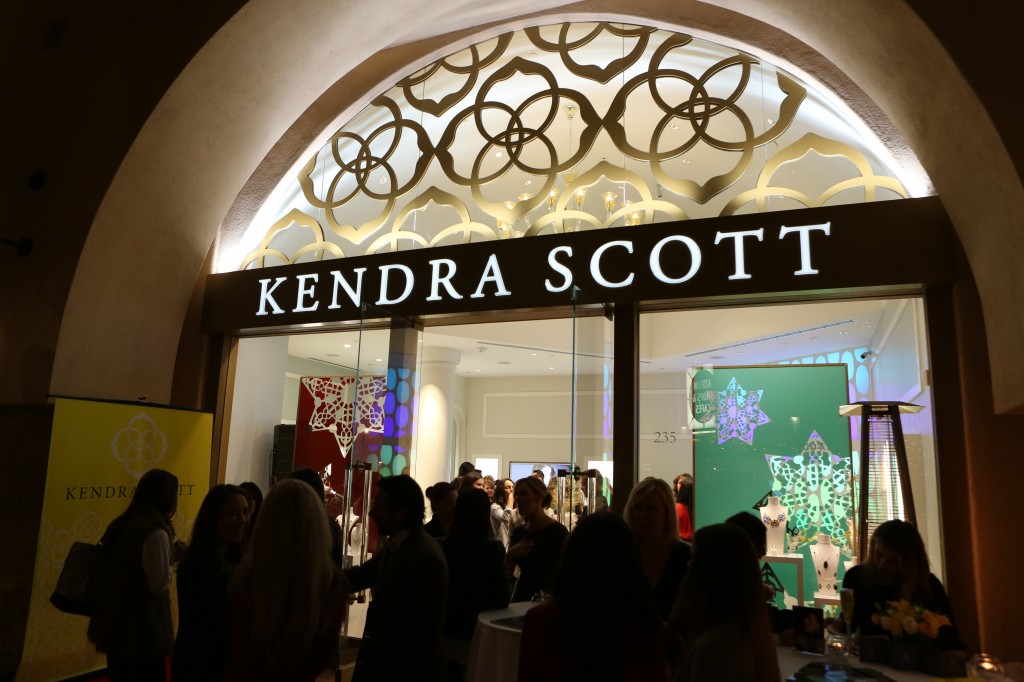 Kendra Scott Fashion Island Boutique Luxe Party