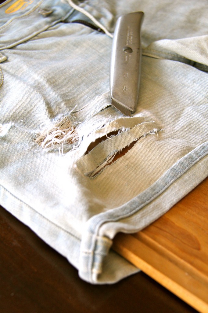 DIY distressed denim 