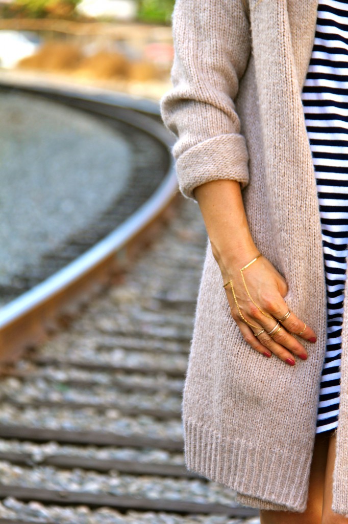 wrist to ring bracelet 