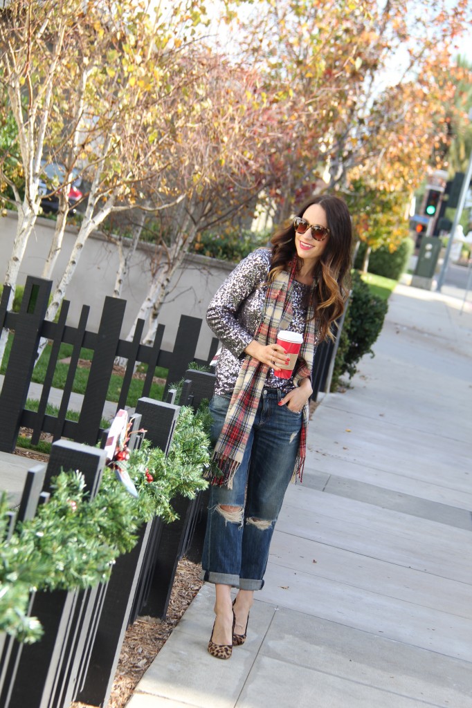 sequin top, holiday outfits 