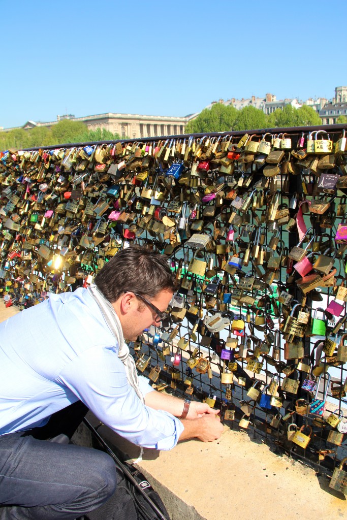 lock bridge Paris // itsy bitsy indulgences 