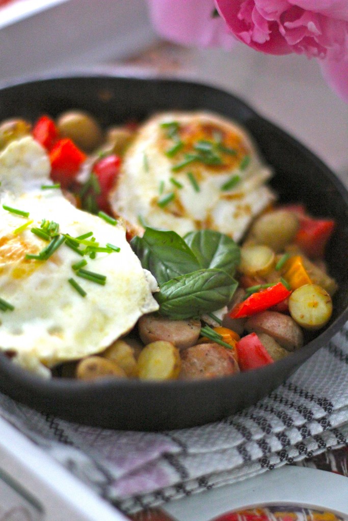 healthy breakfast skillet, itsy bitsy indulgences 