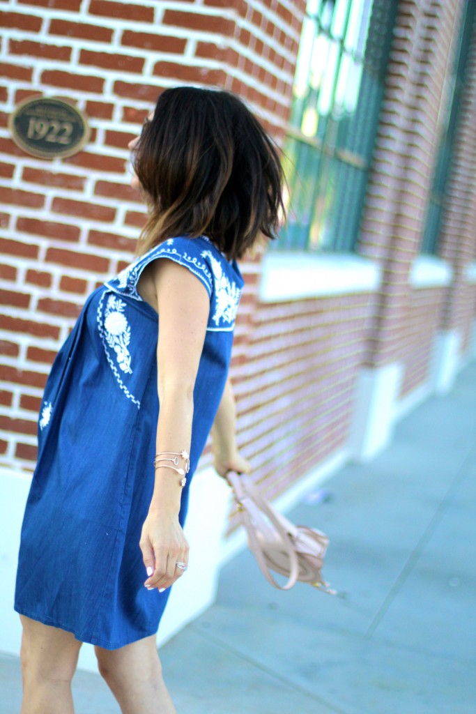 chambray dress, itsy bitsy indulgences 