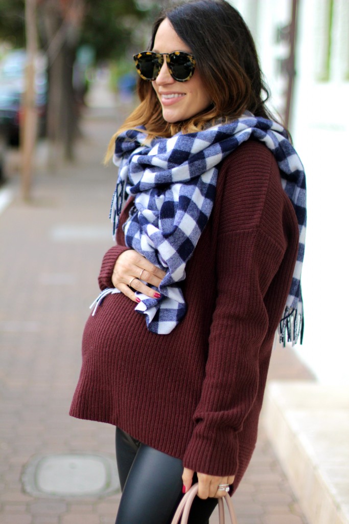 pregnancy style, boyfriend sweater, itsy bitsy indulgences 