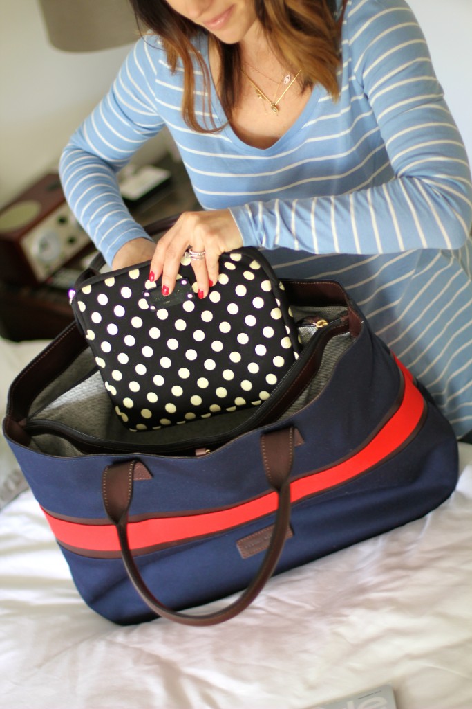 weekend packing with dooney and bourke, itsy bitsy indulgences 