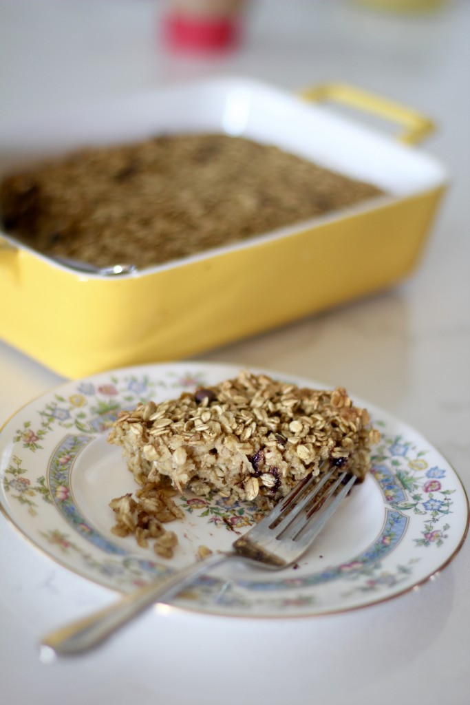 cinnamon oatmeal bake, itsy bitsy indulgences 