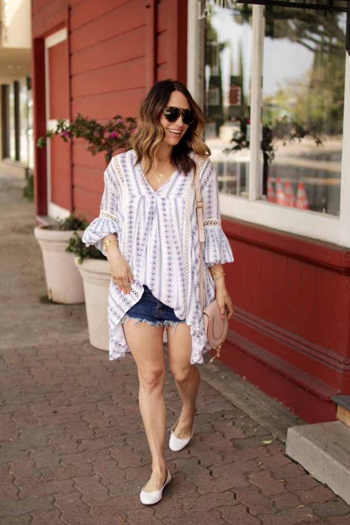 denim cutoffs, flowing top, itsy bitsy indulgences 