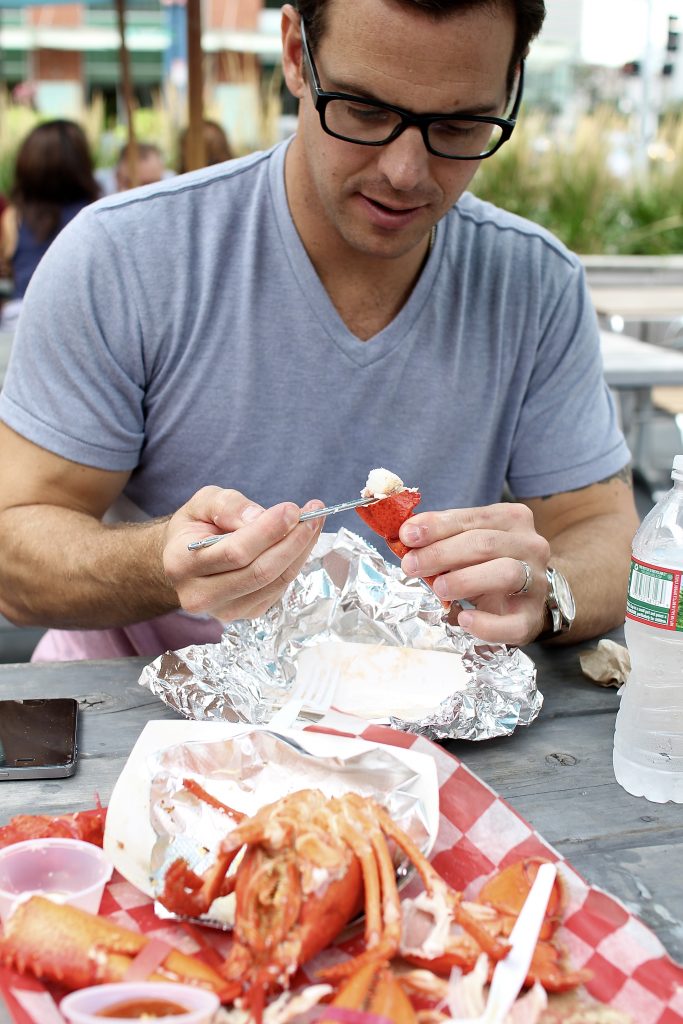 lobster rolls, itsy bitsy indulgences 