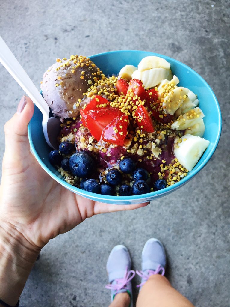 diamond head cove acai bowl, itsy bitsy indulgences 