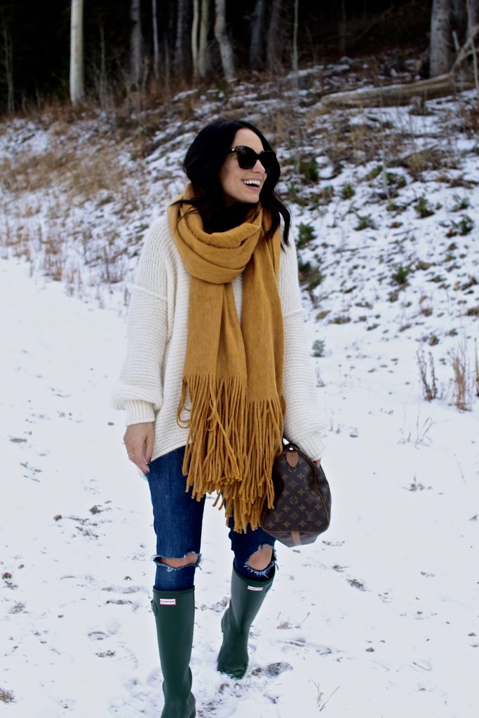 winter weather outfit, oversized scarf, itsy bitsy indulgences 