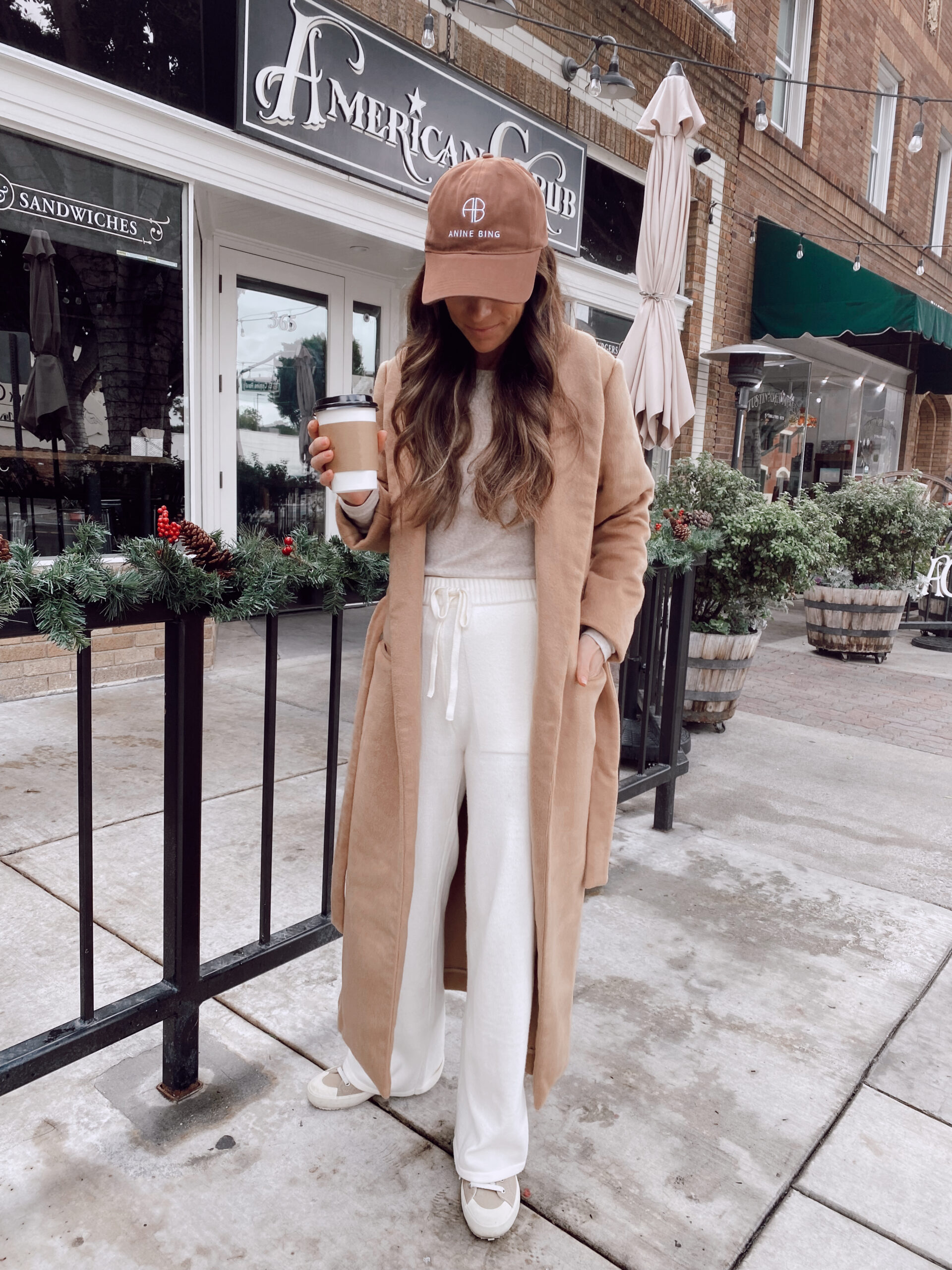 20+ Classy Capri Pants Outfit - Outfit Trends